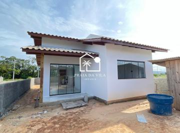 Casa · 68m² · 2 Quartos · 1 Vaga · Casa com 2 Dormitórios (1 Suíte) Próxima à Lagoa