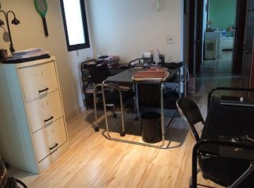 Apartamento · 216m² · 4 Quartos · 3 Vagas · Apartamento no Campo Belo, 216m², 4 dormitórios.