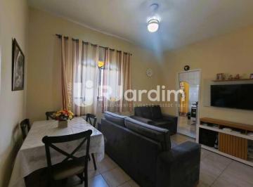 Casa · 60m² · 2 Quartos · Casa de Vila Ideal para Quem Busca Tranquilidade e Qualidade de Vida
