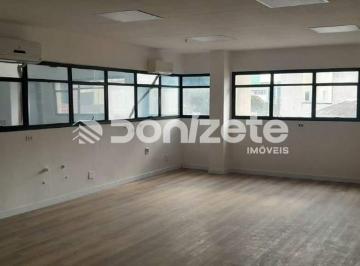 Comercial · 85m² · 1 Vaga · Sala Comercial 85 m² no Centro de Santo André – 3 salas, 2 banheiros, 1 vaga