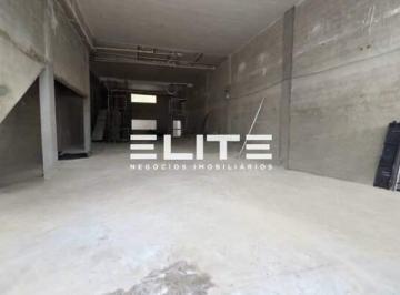 Comercial · 280m² · 6 Vagas · Salão Comercial para Aluguel em Jardim, Santo André – 280 m²
