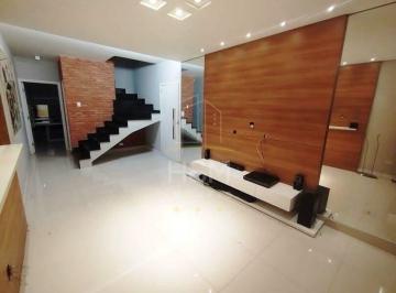 Casa · 157m² · 3 Quartos · 2 Vagas · Sobrado reformado à venda na Nova Petrópolis, conforto, elegância e excelente acabamento em São Bern