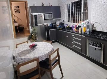 Casa · 250m² · 3 Quartos · 2 Vagas · Casa à venda, 3 quartos, 1 suíte, 2 vagas, Centro - Jundiaí/SP