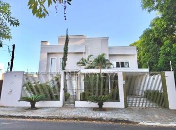 Casa · 303m² · 3 Quartos · 5 Vagas · Sobrado com 4 dormitórios, piscina e energia solar à venda no Lancaster