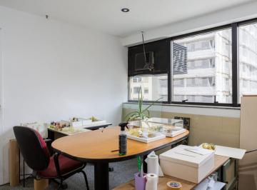 Comercial · 50m² · Sala comercial na Rua Baronesa de Itu, N. 336 - 32 • 50 m²