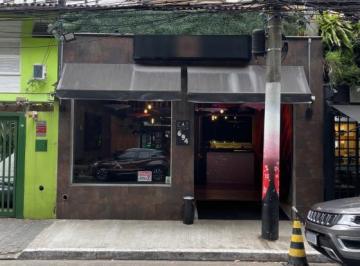 Comercial · 70m² · Casa comercial na Avenida Portugal, N. 694 - Loja 2 • 70 m²
