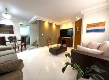 Casa de 3 quartos, Curitiba · Casa em condomínio no Bigorrilho | 3 suítes | 167m² | Alto padrão e localização privilegiada