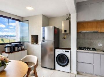 u6oef82owixzgjlytm0nje0_md · Apartamento em Pinhais com cozinha planejada