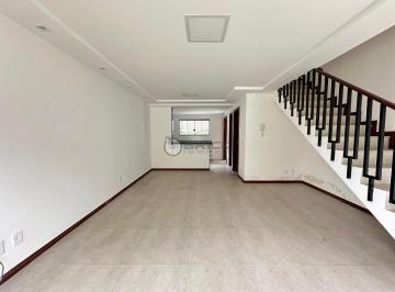 257791.jpg · Casa á venda com 2 suítes em condomínio, 84.64 m² na Granja Guarani Teresópolis/RJ.