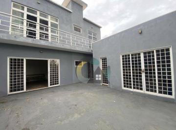 ce221aac13d200dd80d1e46284b2fb334d2802d9 · Casa com 2 dormitórios, 96 m² - venda por R$ 350.000,00 ou aluguel por R$ 1.250,00/mês - São Salvado