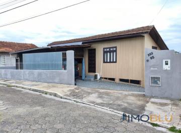 Casa · 65m² · 2 Quartos · 1 Vaga · Casa , mista , averbada , com 2 dormitórios , 2 banheiros , 1 vaga , bairro Itoupava Norte , única n