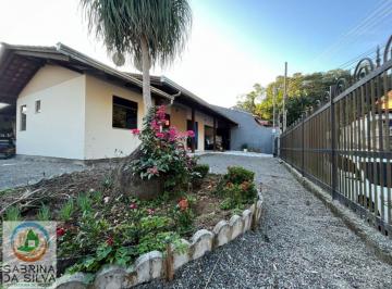 Casa · 295m² · 3 Quartos · 3 Vagas · Galpão de 135 m2 e casa para moradia