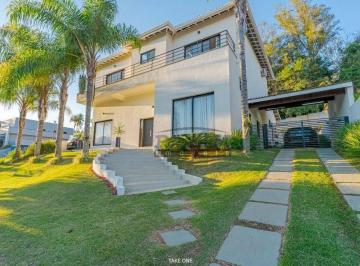 c6f88a098dedcc527be2d0289055a96e29f96883 · Casa com 5 dormitórios, 460 m² - venda ou locação - Condomínio Jardim Europa - Vinhedo/SP