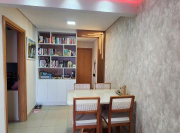 Apartamento de 2 quartos, Vicente Pires · Apartamento 2 Quartos - Porcelanato e Armários Planejados