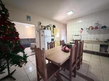 Casa · 301m² · CASA Jardim Itamarati - BOTUCATU / SP