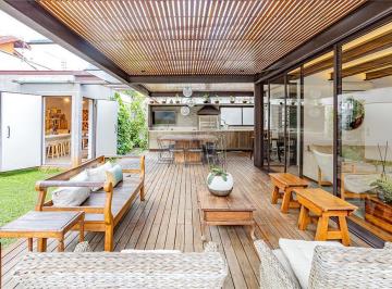 Casa · 303m² · 4 Quartos · 4 Vagas · Casa com 4 quartos à venda em Alto de pinheiros - SP