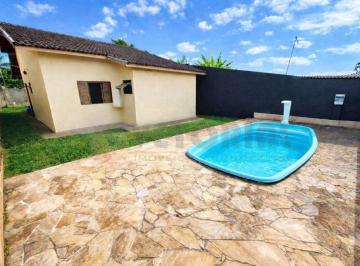 Casa de 3 quartos, Caraguatatuba · Casa á venda com 3 dormitórios, sendo 1 suíte no Golfinhos em Caraguatatuba SP