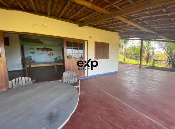 Casa · 232m² · 3 Quartos · Casa Exclusiva com Vista Panorâmica Permanente para o Mar em Condomínio Fechado