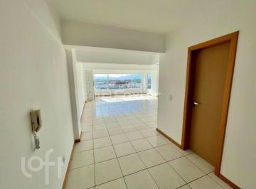 5e515115 · Apartamento, 3 dormitórios, 110.71 m², em Centro