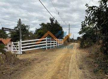 Rural · 2400m² · 2 Quartos · 2 Vagas · Chácara em Reves do Belem - Bom Jesus do Galho