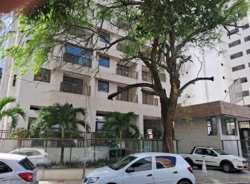 Apartamento de 1 quarto, Salvador · Apartamento 1/4 com 46m2 - Itaigara /Pituba.