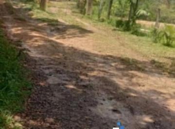 Foto 01 · Chácara à venda em Antonina-PR, bairro São Joãozinho Feliz: natureza exuberante e tranquilidade abso