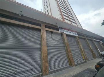 Comercial , São Paulo · Salão Comercial com 383 m² e 8 vagas para locação na Avenida Conselheiro Carrão