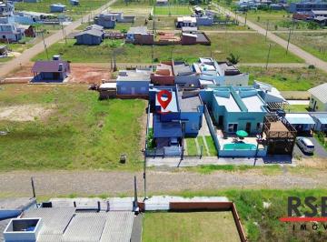 6834498dd818784bf1765320f143b795d37ad9e7 · Casa com 2 dormitórios à venda, 65 m² por R$ 295.000 - Tapera - Passo de Torres/SC