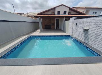 Casa de 3 quartos, Itanhaém · CASA COM PISCINA A VENDA NA PRAIA EM ITANHAÉM