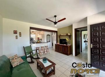 Casa · 179m² · 4 Quartos · 1 Vaga · Casa Com Laje e Próximo do Mar em Tramandaí