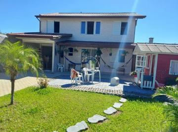 Casa · 230m² · 5 Quartos · 5 Vagas · Casa 5 Quartos com 1 Suíte e 230m² - Forquilhas