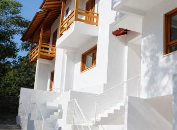 Casa · 130m² · 3 Quartos · 2 Vagas · Casa em Condomínio, 3 dormitórios, 131 m², em Cavalhada