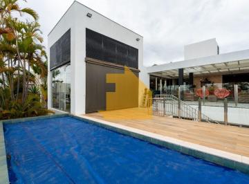 Casa · 455m² · 2 Quartos · 6 Vagas · Casa com 04 quartos para Locação no Cond. Res. Maxximo Garden - Jardim Botânico