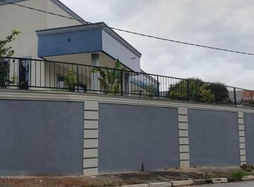 Imagem fachada · Casa Nova com 3 Suítes e Piscina no Condomínio Vale da Benção