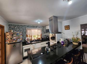 Casa de 3 quartos, São Paulo · Sobrado com 3 quartos no Jaçana