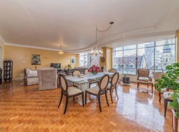 Apartamento · 207m² · 4 Quartos · 2 Vagas · Apartamento 4 quartos 2 vagas no Centro Histórico em frente a Santa Casa