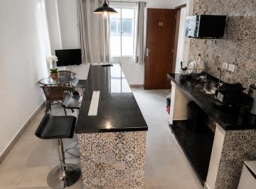 Apartamento · 55m² · 2 Quartos · OPORTUNIDADE 4 Minutos ao metrô Cinelândia*
Sala, 2 Qtos + Lavabo e Ban suite _ Reformado/
Ac Airbnb