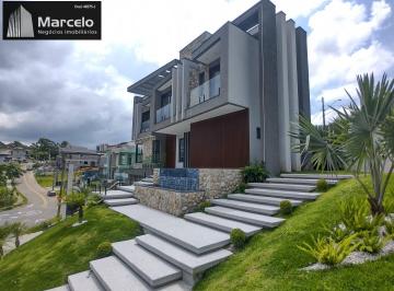 Casa · 605m² · 5 Quartos · 12 Vagas · Alto Padrão Aruã Brisas