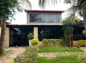 Casa de 4 quartos, Santa Maria · Excelente Sobrado Santos Dumont Com 4 Quartos, Santa Maria DF