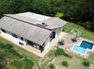 Casa de 2 quartos, Sapucaí-Mirim · Chácara à venda – Conforto, natureza e privacidade em um só lugar