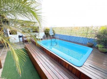 Foto 01 · Luxuosa cobertura à venda em Icaraí, Niterói-RJ: 4 quartos, 2 suítes, 2 salas, 4 banheiros, 3 vagas,