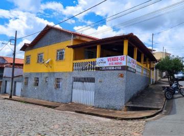 Casa · 276m² · 5 Quartos · 2 Vagas · Casa à venda, 5 quartos, 2 vagas, São Sebastião - Passa Tempo/MG