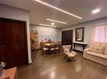 Casa · 115m² · 3 Quartos · 2 Vagas · Casa reformada, 3 quartos (1 suíte), 115 m², 2 pavimentos, garagem para 2 carros – Guará I/DF