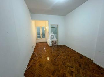 Apartamento · 70m² · 2 Quartos · Laranjeiras | 2 quartos com dependência completa