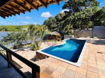 Casa · 218m² · 4 Quartos · Alugo Casa em Condomínio de Alto Padrão