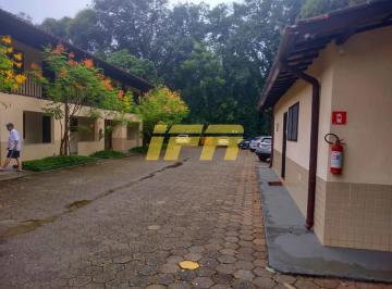 95c40090-ef6d-4738-9047-c42f5768791b-estacionamento1771523119452.jpg · Apartamento à venda, Acaraú, Ubatuba, SP