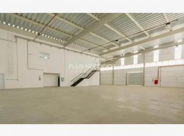 whatsapp-image-2026-03-11-at-09-56-041773233803360.jpeg · Galpão Barracão  Locação  Iporanga  Sorocaba/SP  840 m²  Industrial  Comercial  próximo a saída para
