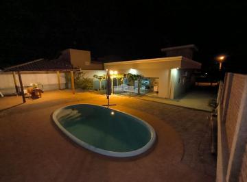 Casa · 182m² · 3 Quartos · 3 Vagas · Rancho a venda condominio fechado, Aracatuba: 3 dormitorios, suite, churrasqueira.