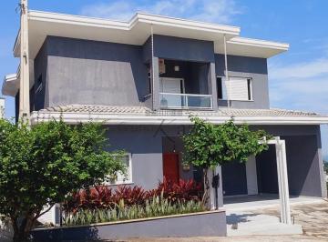 Casa · 300m² · 4 Quartos · 2 Vagas · Oportunidade - Casa - Condomínio Terras do Vale - Bairro do Grama - Caçapava - 3 Dormitórios - 264m²