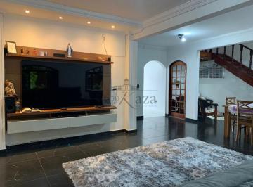 Casa · 300m² · 3 Quartos · 6 Vagas · Oportunidade - Casa Sobrado - Cidade Morumbi - 3 Dormitórios - 190m².